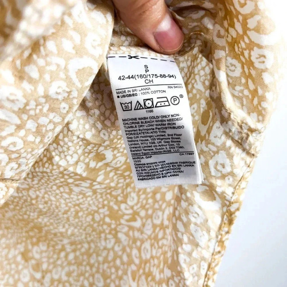 GAP  Small Yellow Button Up Short Sleeve Top Animal Print 100% Cotton Preppy - Picture 5 of 5